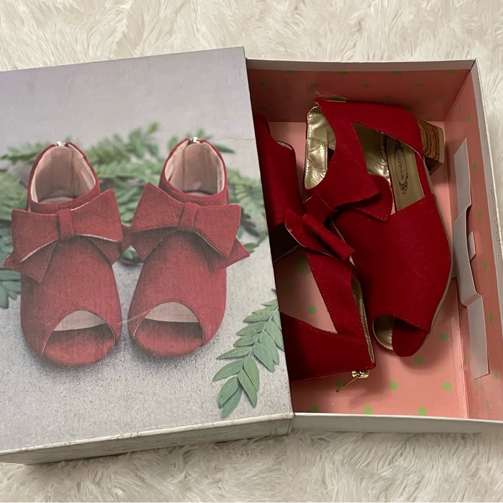 Joyfolie Sophie shoes crimson red size 2y Big Girl 2 like new